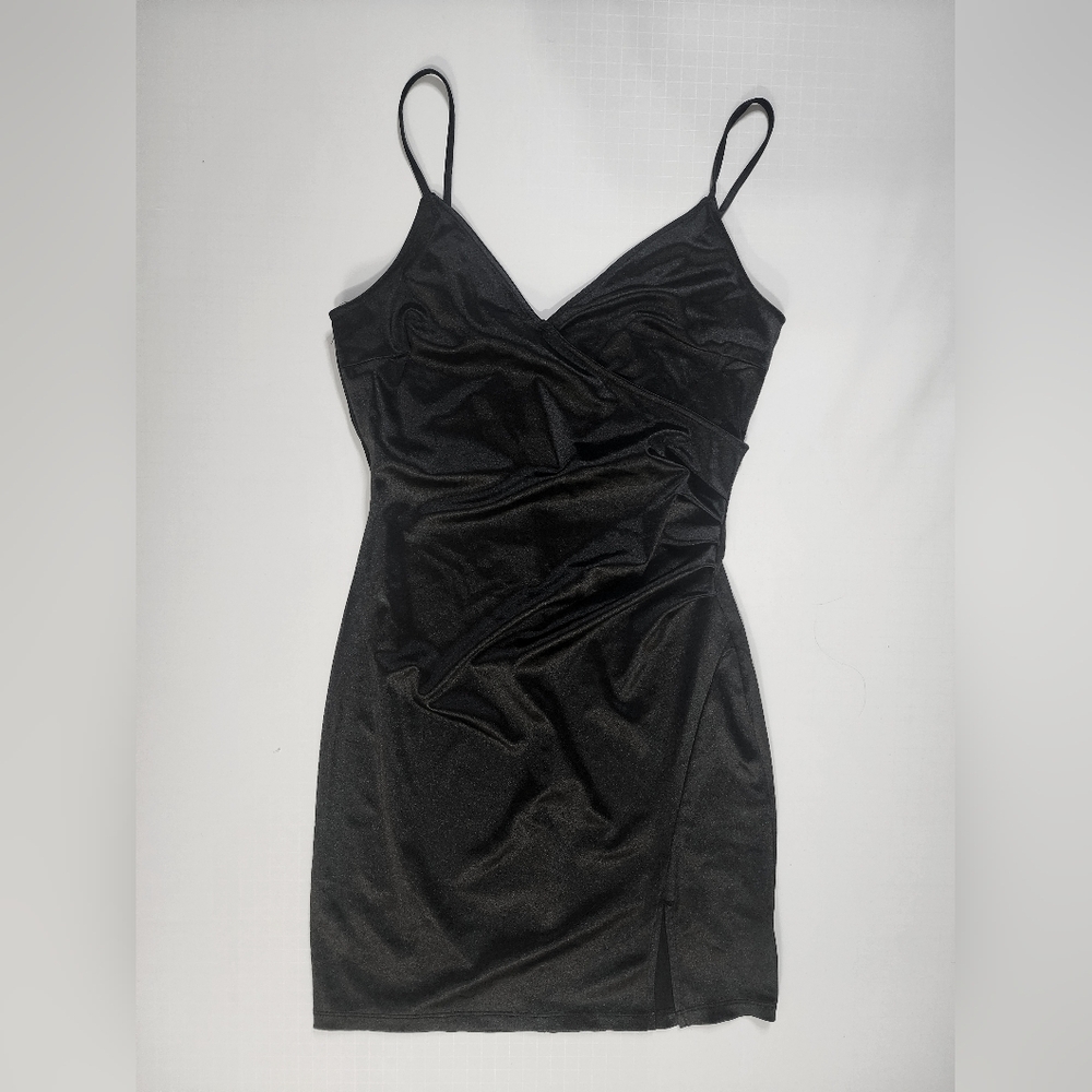 Size Large Little Black Mini Dress With Slit